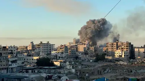 مشهد من الغارات على غزة