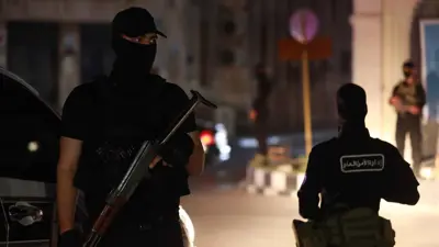 عناصر من الأمن العام