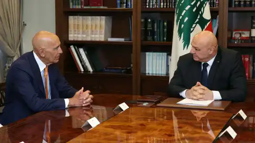 لقاء سابق بين جوزيف عون وباراك