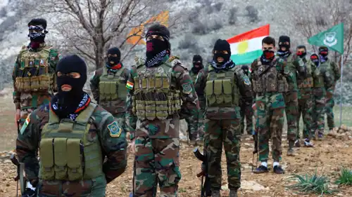 مقاتلون أكراد إيرانيون في أربيل