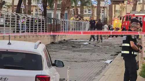 قوات الأمن في موقع سقوط مسيّرة على إيلات