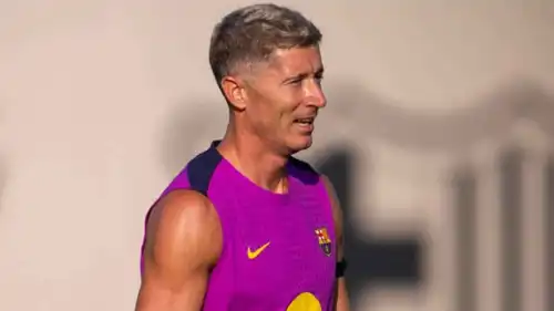 روبرت ليفاندوفسكي نجم برشلونة 