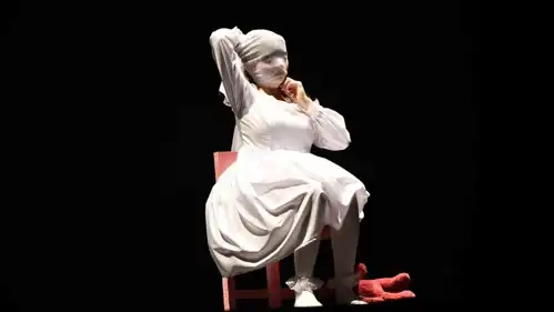 من مسرحية "مرفوض"