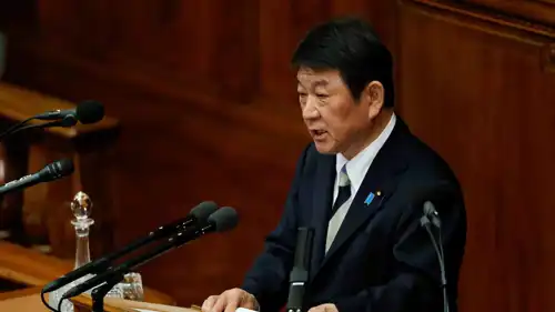 وزير الخارجية الياباني توشيميتسو موتيجي