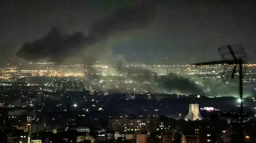 غارة جوية على طهران