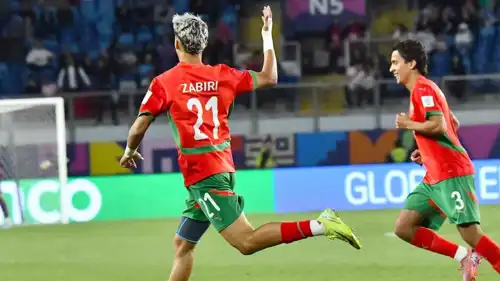 ياسر الزابيري يحتفل بالهدف الأول للمغرب