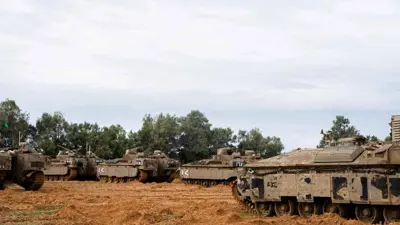 دبابات إسرائيلية على تخوم قطاع غزة
