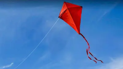 طائرة ورقية (تعبيرية)