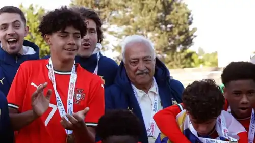 كريستيانو جونيور يتوج بأول ألقابه مع منتخب البرتغال