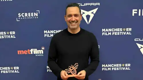 الفنان ظافر العابدين