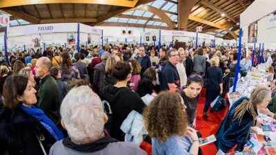 معرض الكتاب في مدينة بريف، فرنسا