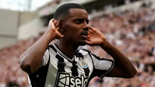 ألكسندر إيزاك نجم نيوكاسل يونايتد