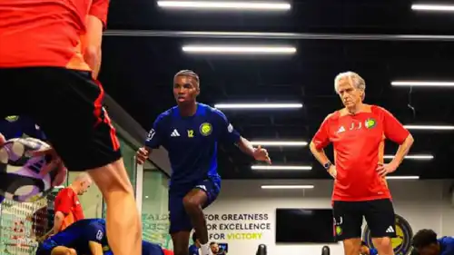 جورجي جيسوس في تدريبات النصر