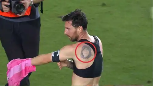 صورة وشم والدة ميسي