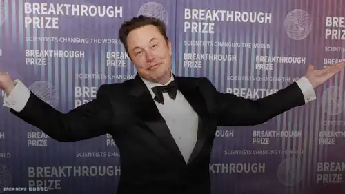 إيلون ماسك يقترب من التريليون