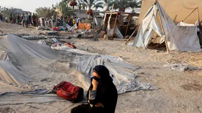 مخيم للنازحين في قطاع غزة لم يسلم من الأضرار