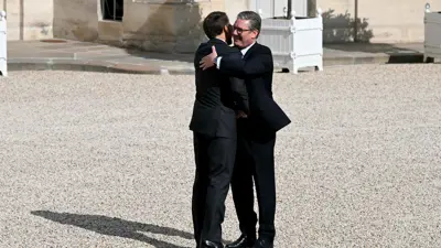 ماكرون وستارمر