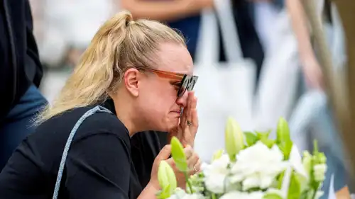 في وداع أحد ضحايا الهجوم