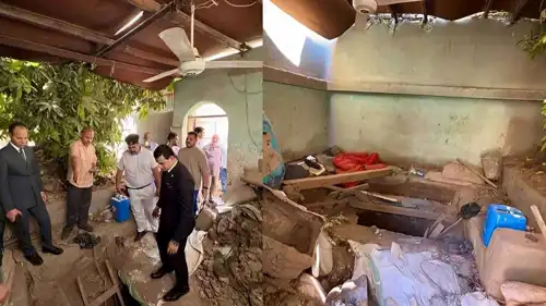اكتشاف حفرة "عميقة" داخل أحد مكاتب الصحة في مصر للتنقيب عن آثار