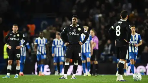 لاعبو تشيلسي بعد الخسارة أمام برايتون