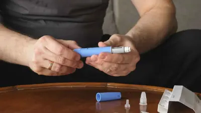 حقنة من أدوية سيماغلوتيد