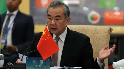 وزير الخارجية الصيني وانغ يي