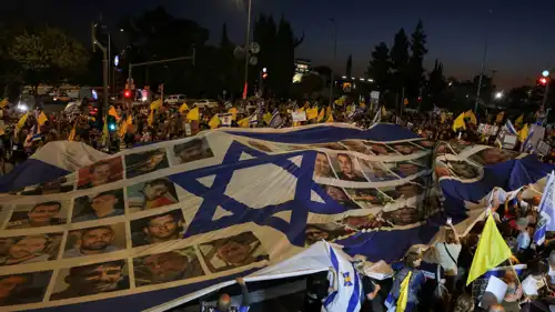 صور المختطفين لدى حماس