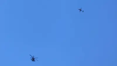 مروحية إسرائيلية ومسيّرة تحلقان فوق غزة