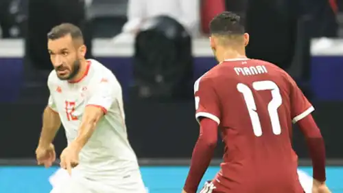 علي معلول في مباراة تونس وقطر 