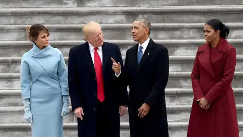 ترامب وزوجته ميلانيا مع أوباما وزوجته ميشيل 