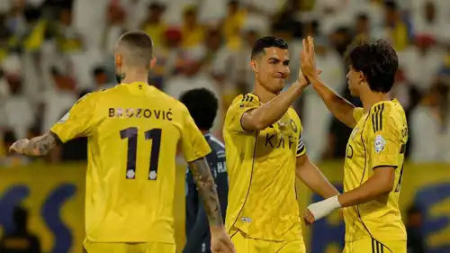 لاعبو النصر السعودي