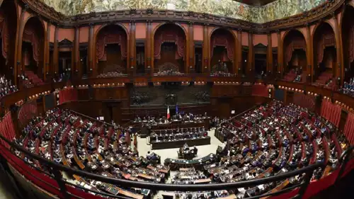 البرلمان الإيطالي