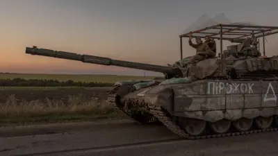 دبابة أوكرانية على الحدود مع روسيا