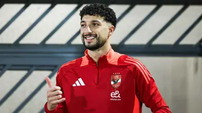 وسام أبو علي نجم الأهلي المصري