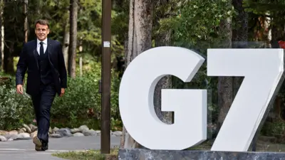 الرئيس الفرنسي إيمانويل ماكرون