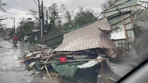  عواصف ورياح موسمية تجتاح الفلبين