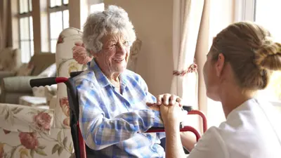 مساندة كبار السن 