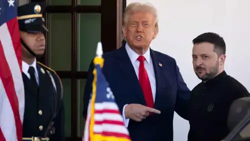 ترامب وزيلينسكي في لقاء سابق