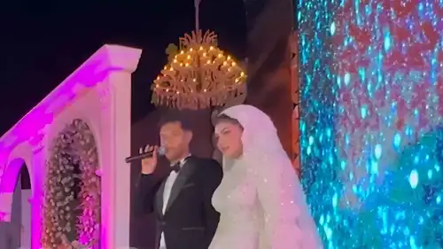 العريس خلال حفل الزفاف