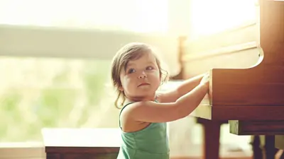 (تعبيرية) تأثير الموسيقى على الأطفال