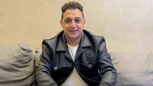 المطرب الشعبي المصري رضا البحراوي 