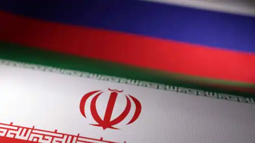 العلمان الروسي والإيراني