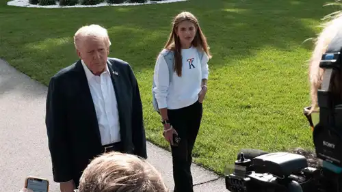ترامب وحفيدته كاي