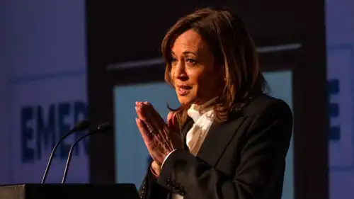 كامالا هاريس