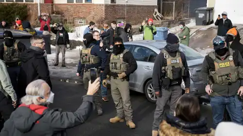 إدارة الهجرة والجمارك الأمريكية في مينيابوليس