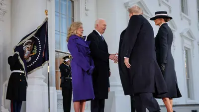 ترامب وبايدن وزوجتاهما