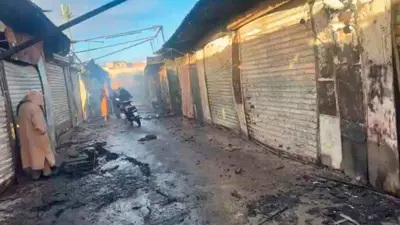 جانب من الحريق الذي نسب في "سوق الربيع" بالمغرب