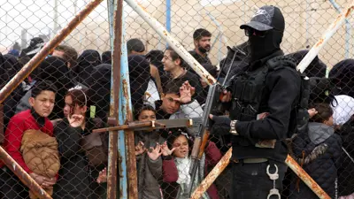 عائلات عراقية في مخيم الهول