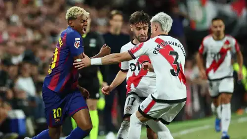 مباراة رايو فاييكانو وبرشلونة في الدوري الإسباني