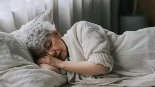 مشاكل النوم لدى مرضى الزهايمر (تعبيرية)